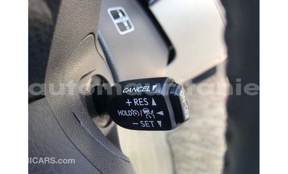 Acheter Import Voiture Toyota Land Cruiser Noir à Import - Dubai, Adrar Acheter Import Voiture Toyota Land Cruiser Noir à Import - Dubai, Adrar