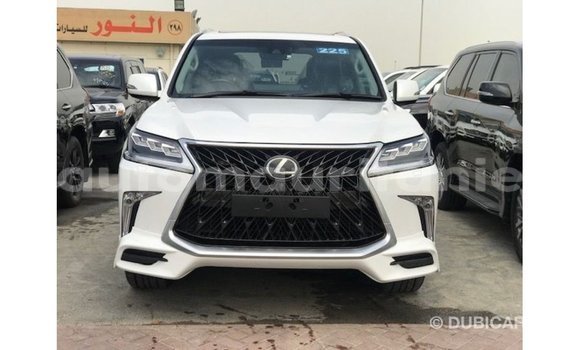Acheter Import Voiture Lexus LX Blanc à Import - Dubai, Adrar Acheter Import Voiture Lexus LX Blanc à Import - Dubai, Adrar