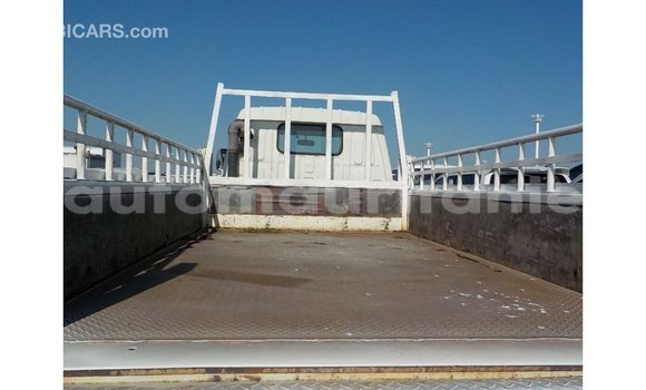 Acheter Import Utilitaire Toyota Dyna Blanc à Import - Dubai, Adrar Acheter Import Utilitaire Toyota Dyna Blanc à Import - Dubai, Adrar