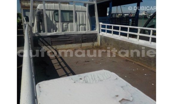 Acheter Import Utilitaire Toyota Dyna Blanc à Import - Dubai, Adrar Acheter Import Utilitaire Toyota Dyna Blanc à Import - Dubai, Adrar