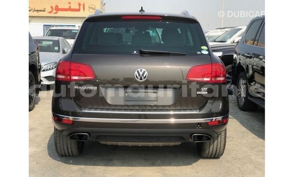 Acheter Import Voiture Volkswagen Touareg Marron à Import - Dubai, Adrar Acheter Import Voiture Volkswagen Touareg Marron à Import - Dubai, Adrar
