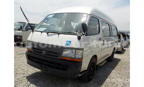 Acheter Import Voiture Toyota Hiace Blanc à Import - Dubai, Adrar Acheter Import Voiture Toyota Hiace Blanc à Import - Dubai, Adrar