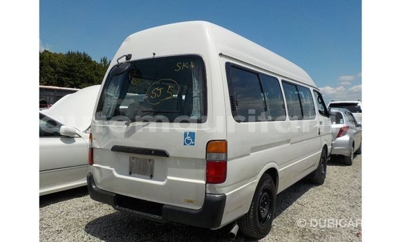 Acheter Import Voiture Toyota Hiace Blanc à Import - Dubai, Adrar Acheter Import Voiture Toyota Hiace Blanc à Import - Dubai, Adrar