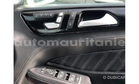 Acheter Import Voiture Mercedes-Benz 190 Blanc à Import - Dubai, Adrar Acheter Import Voiture Mercedes-Benz 190 Blanc à Import - Dubai, Adrar