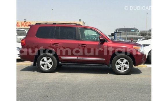 Acheter Import Voiture Toyota Land Cruiser Rouge à Import - Dubai, Adrar Acheter Import Voiture Toyota Land Cruiser Rouge à Import - Dubai, Adrar