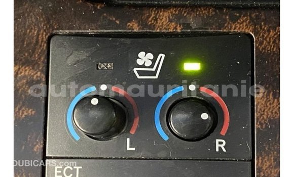 Acheter Import Voiture Toyota Land Cruiser Noir à Import - Dubai, Adrar Acheter Import Voiture Toyota Land Cruiser Noir à Import - Dubai, Adrar