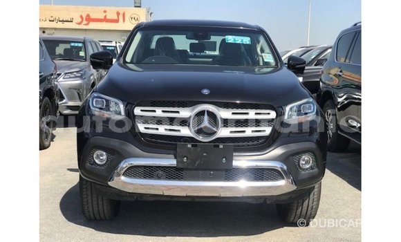 Acheter Import Voiture Mercedes-Benz 250 Noir à Import - Dubai, Adrar Acheter Import Voiture Mercedes-Benz 250 Noir à Import - Dubai, Adrar