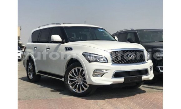 Acheter Import Voiture Infiniti Q Blanc à Import - Dubai, Adrar