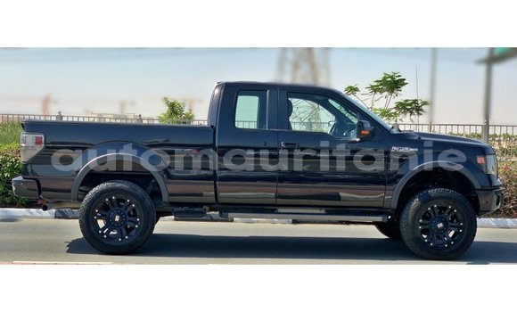 Acheter Import Voiture Ford Club Wagon Noir à Import - Dubai, Adrar Acheter Import Voiture Ford Club Wagon Noir à Import - Dubai, Adrar