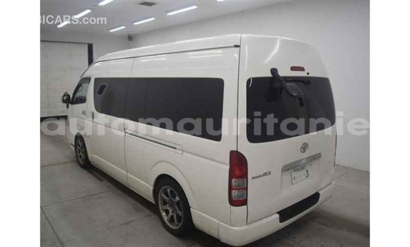 Acheter Import Voiture Toyota Hiace Blanc à Import - Dubai, Adrar Acheter Import Voiture Toyota Hiace Blanc à Import - Dubai, Adrar