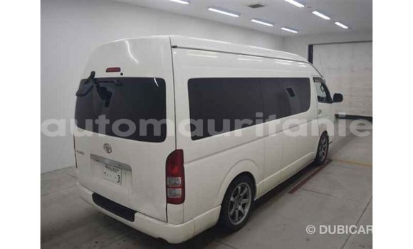 Acheter Import Voiture Toyota Hiace Blanc à Import - Dubai, Adrar Acheter Import Voiture Toyota Hiace Blanc à Import - Dubai, Adrar