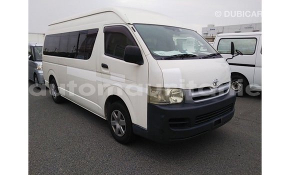 Acheter Import Voiture Toyota Hiace Blanc à Import - Dubai, Adrar Acheter Import Voiture Toyota Hiace Blanc à Import - Dubai, Adrar