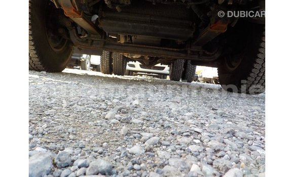 Acheter Import Utilitaire Toyota Dyna Blanc à Import - Dubai, Adrar Acheter Import Utilitaire Toyota Dyna Blanc à Import - Dubai, Adrar