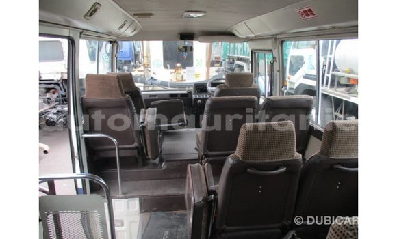 Acheter Import Voiture Toyota Coaster Blanc à Import - Dubai, Adrar Acheter Import Voiture Toyota Coaster Blanc à Import - Dubai, Adrar