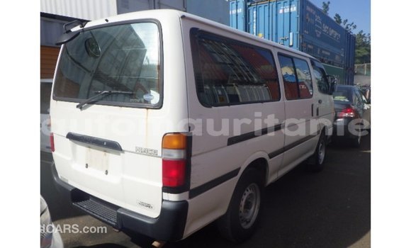 Acheter Import Voiture Toyota Hiace Blanc à Import - Dubai, Adrar Acheter Import Voiture Toyota Hiace Blanc à Import - Dubai, Adrar