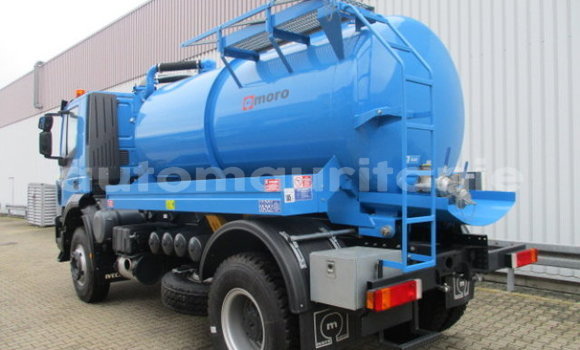 Buy Used IVECO Massif Blue Car in Aioun in Hodh El Gharbi Buy Used IVECO Massif Blue Car in Aioun in Hodh El Gharbi