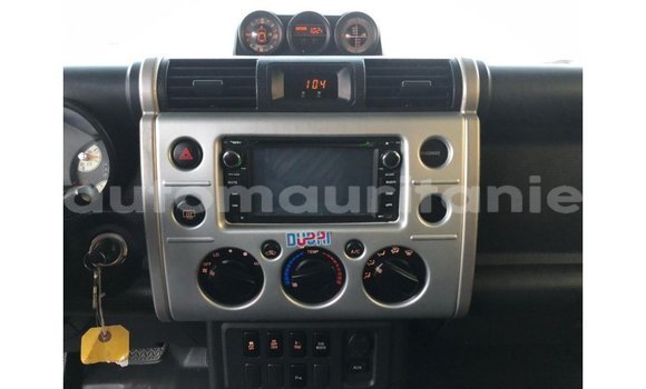 Buy Import Toyota FJ Cruiser White Car in Import - Dubai in Adrar Buy Import Toyota FJ Cruiser White Car in Import - Dubai in Adrar
