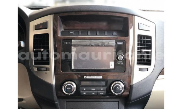 Buy Import Mitsubishi Pajero Other Car in Import - Dubai in Adrar Buy Import Mitsubishi Pajero Other Car in Import - Dubai in Adrar