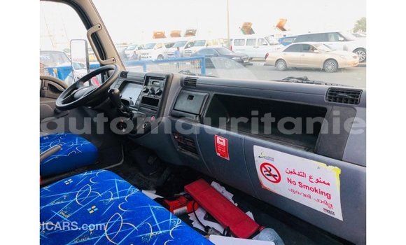 Buy Import Mitsubishi Carisma White Car in Import - Dubai in Adrar Buy Import Mitsubishi Carisma White Car in Import - Dubai in Adrar