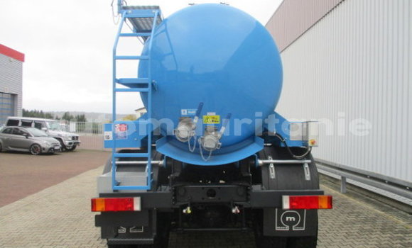 Buy Used IVECO Massif Blue Car in Aioun in Hodh El Gharbi Buy Used IVECO Massif Blue Car in Aioun in Hodh El Gharbi