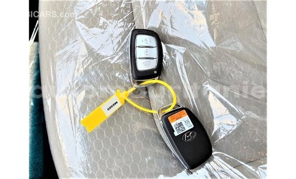 Buy Import Hyundai Elantra White Car in Import - Dubai in Adrar Buy Import Hyundai Elantra White Car in Import - Dubai in Adrar