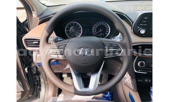 Buy Import Hyundai Santa Fe Green Car in Import - Dubai in Adrar Buy Import Hyundai Santa Fe Green Car in Import - Dubai in Adrar
