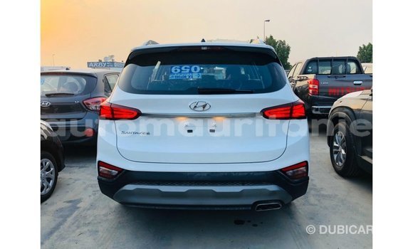Buy Import Hyundai Santa Fe White Car in Import - Dubai in Adrar Buy Import Hyundai Santa Fe White Car in Import - Dubai in Adrar