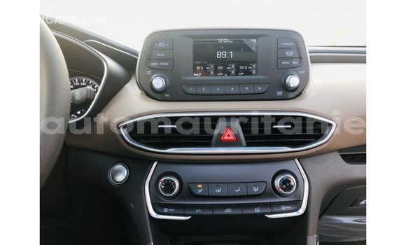 Buy Import Hyundai Santa Fe White Car in Import - Dubai in Adrar Buy Import Hyundai Santa Fe White Car in Import - Dubai in Adrar