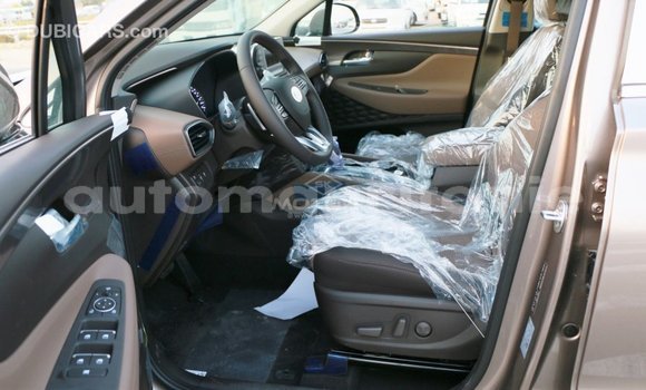 Buy Import Hyundai Santa Fe Brown Car in Import - Dubai in Adrar Buy Import Hyundai Santa Fe Brown Car in Import - Dubai in Adrar