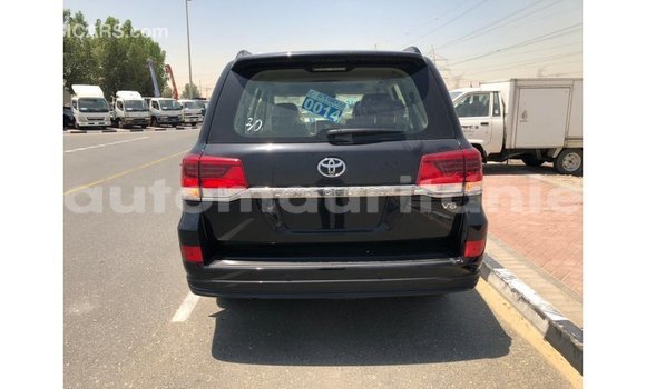 Buy Import Toyota Land Cruiser Black Car in Import - Dubai in Adrar Buy Import Toyota Land Cruiser Black Car in Import - Dubai in Adrar