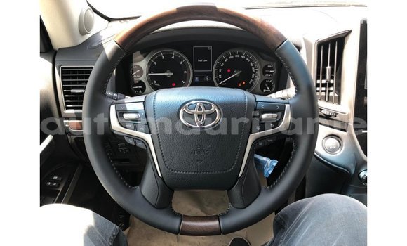 Buy Import Toyota Land Cruiser Black Car in Import - Dubai in Adrar Buy Import Toyota Land Cruiser Black Car in Import - Dubai in Adrar