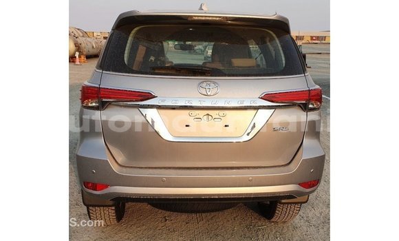 Buy Import Toyota Fortuner Other Car in Import - Dubai in Adrar Buy Import Toyota Fortuner Other Car in Import - Dubai in Adrar
