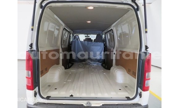 Buy Import Toyota Hiace White Car in Import - Dubai in Adrar Buy Import Toyota Hiace White Car in Import - Dubai in Adrar
