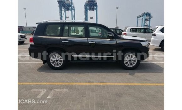 Buy Import Toyota Land Cruiser Black Car in Import - Dubai in Adrar Buy Import Toyota Land Cruiser Black Car in Import - Dubai in Adrar