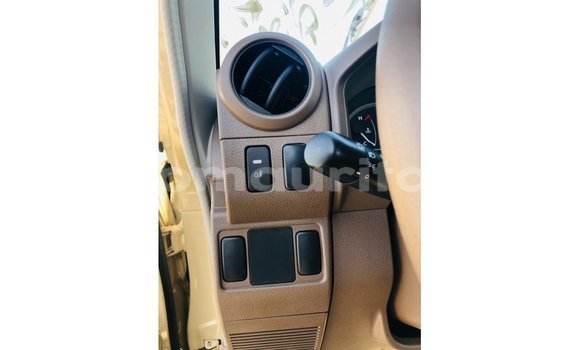 Buy Import Toyota Land Cruiser Beige Car in Import - Dubai in Adrar Buy Import Toyota Land Cruiser Beige Car in Import - Dubai in Adrar