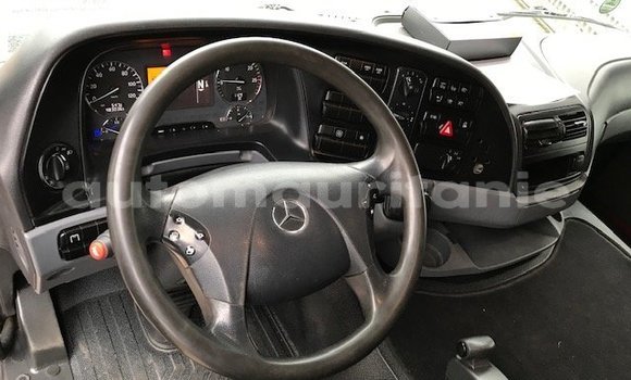 Buy Used Mercedes-Benz A-klasse Red Car in Adel Bagrou in Hodh ech Chargui Buy Used Mercedes-Benz A-klasse Red Car in Adel Bagrou in Hodh ech Chargui