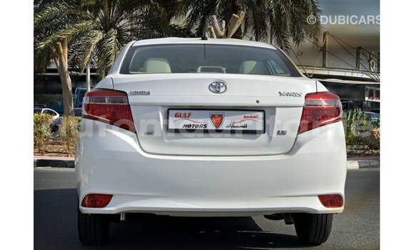 Acheter Import Utilitaire Toyota DA Blanc à Import - Dubai, Adrar Acheter Import Utilitaire Toyota DA Blanc à Import - Dubai, Adrar