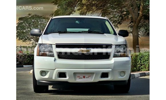 Acheter Import Voiture Chevrolet Tahoe Blanc à Import - Dubai, Adrar Acheter Import Voiture Chevrolet Tahoe Blanc à Import - Dubai, Adrar