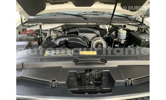 Acheter Import Voiture Chevrolet Tahoe Blanc à Import - Dubai, Adrar Acheter Import Voiture Chevrolet Tahoe Blanc à Import - Dubai, Adrar