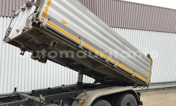 Buy Used Mercedes-Benz A-klasse Red Car in Adel Bagrou in Hodh ech Chargui Buy Used Mercedes-Benz A-klasse Red Car in Adel Bagrou in Hodh ech Chargui