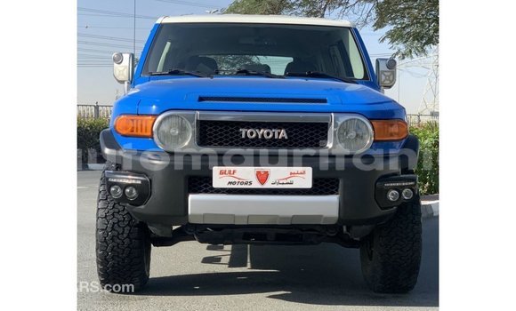 Acheter Import Voiture Toyota FJ Cruiser Bleu à Import - Dubai, Adrar Acheter Import Voiture Toyota FJ Cruiser Bleu à Import - Dubai, Adrar