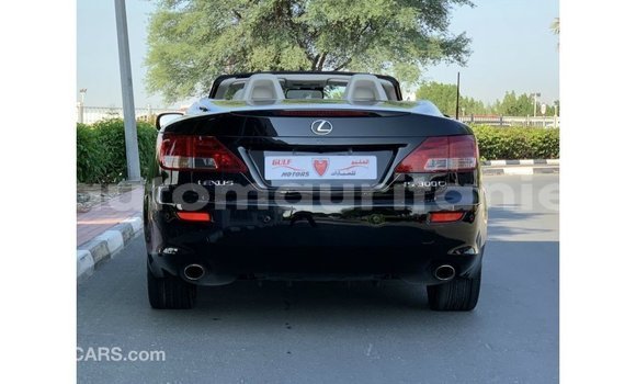 Acheter Import Voiture Lexus IS Noir à Import - Dubai, Adrar Acheter Import Voiture Lexus IS Noir à Import - Dubai, Adrar