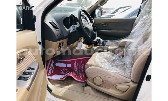 Buy Import Toyota Fortuner White Car in Import - Dubai in Adrar Buy Import Toyota Fortuner White Car in Import - Dubai in Adrar