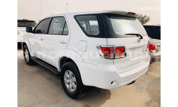 Buy Import Toyota Fortuner White Car in Import - Dubai in Adrar Buy Import Toyota Fortuner White Car in Import - Dubai in Adrar