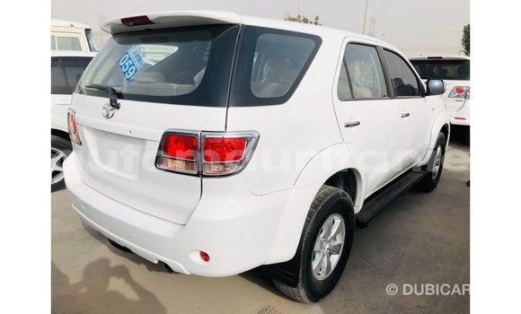 Buy Import Toyota Fortuner White Car in Import - Dubai in Adrar Buy Import Toyota Fortuner White Car in Import - Dubai in Adrar