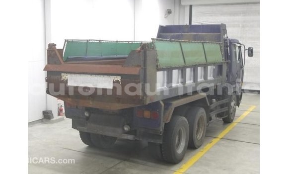 Acheter Import Voiture Nissan 350Z Bleu à Import - Dubai, Adrar Acheter Import Voiture Nissan 350Z Bleu à Import - Dubai, Adrar