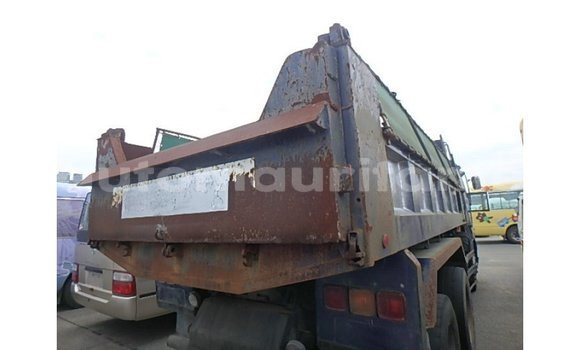 Acheter Import Voiture Nissan 350Z Bleu à Import - Dubai, Adrar Acheter Import Voiture Nissan 350Z Bleu à Import - Dubai, Adrar