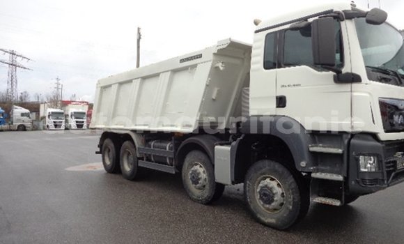 Buy Used IVECO Massif White Car in Adel Bagrou in Hodh ech Chargui Buy Used IVECO Massif White Car in Adel Bagrou in Hodh ech Chargui
