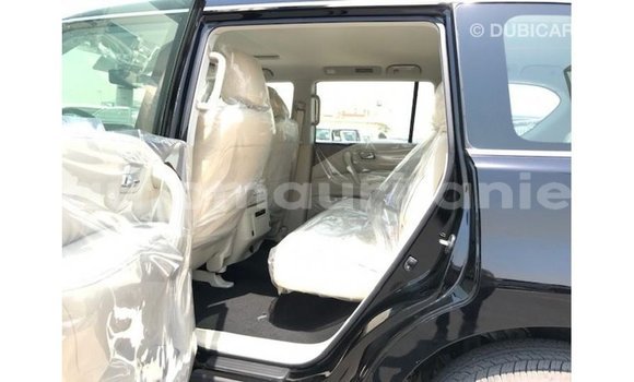 Acheter Import Voiture Nissan Patrol Noir à Import - Dubai, Adrar Acheter Import Voiture Nissan Patrol Noir à Import - Dubai, Adrar