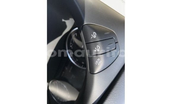 Acheter Import Voiture Nissan Patrol Noir à Import - Dubai, Adrar Acheter Import Voiture Nissan Patrol Noir à Import - Dubai, Adrar